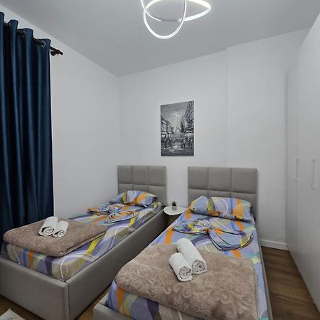 Ideal Home Шкодер Экстерьер фото