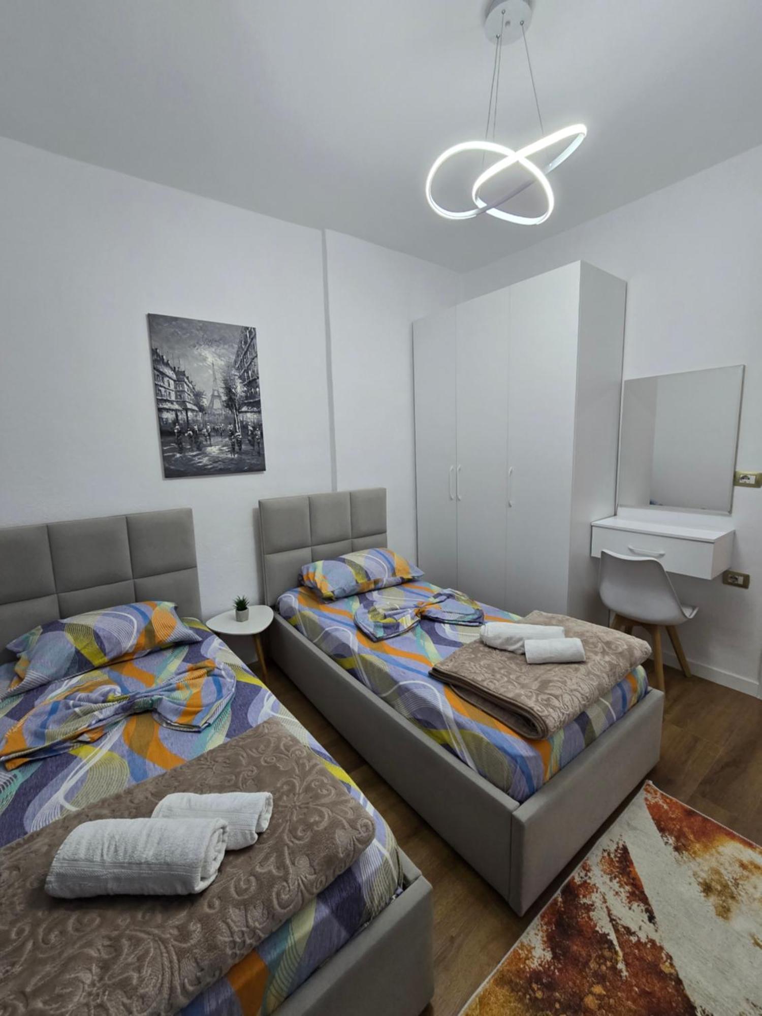 Ideal Home Шкодер Экстерьер фото